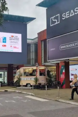 Centro Comercial Alegro Sintra: Hora marcada para a concentração em Lisboa